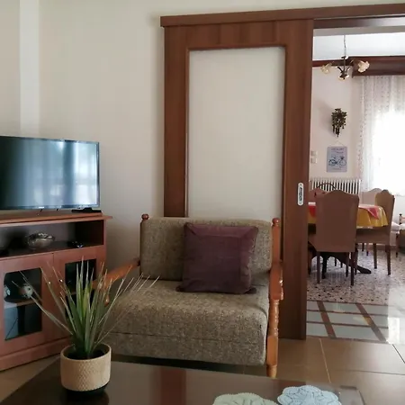 בית נופש Filomeni's House *